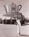 Wilshire Coffee Pot Eatery - Beverly Hills, California  [Bizarre Hollywood Series]
